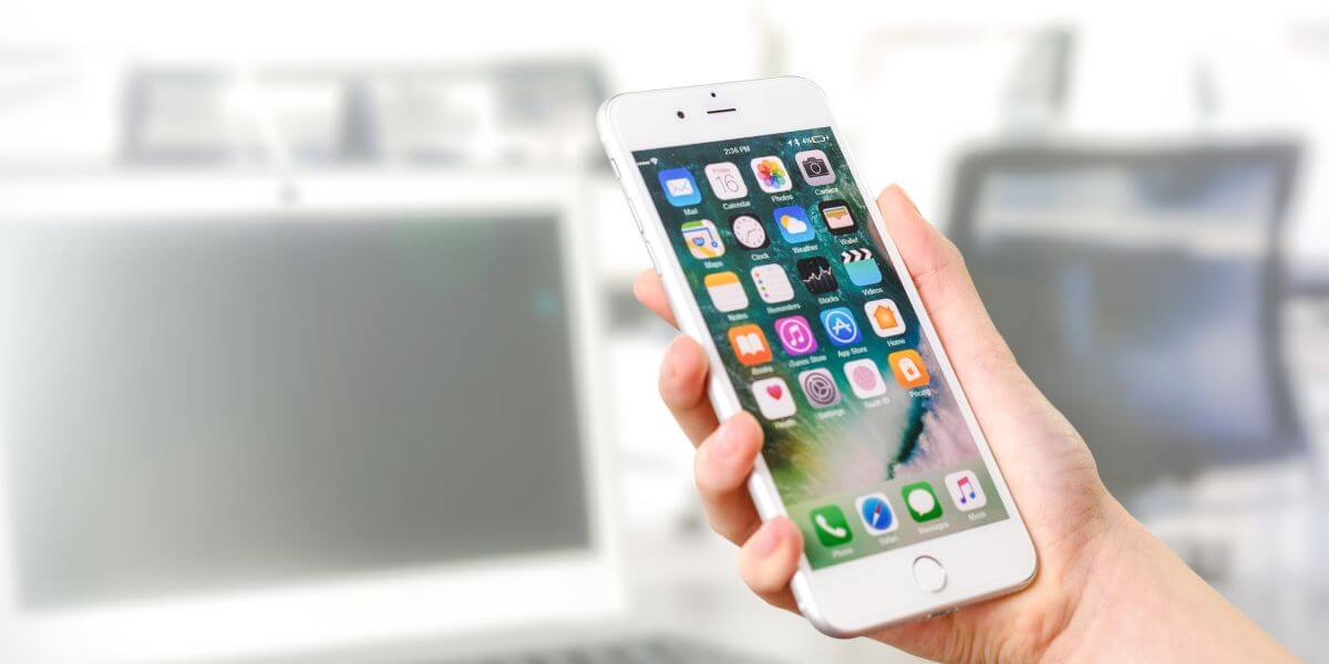 歯学部生向け学習教材とツールのイメージ